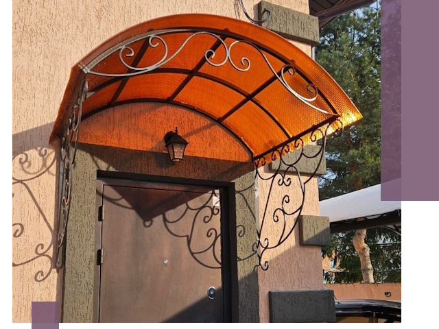 Демонтаж козырьков в Надыме быстро и безопасно