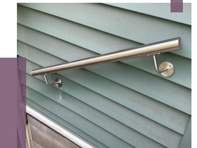 Поручни из нержавеющей стали в Надыме от 7784 руб.  | ПРОЛЁТ-Ндм